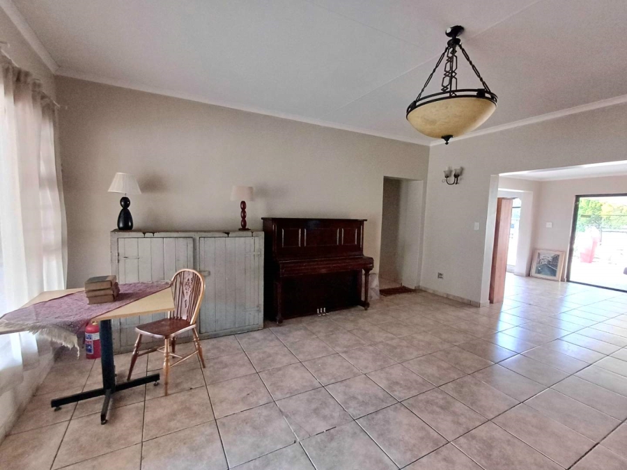 10 Bedroom Property for Sale in Noordhoek Free State